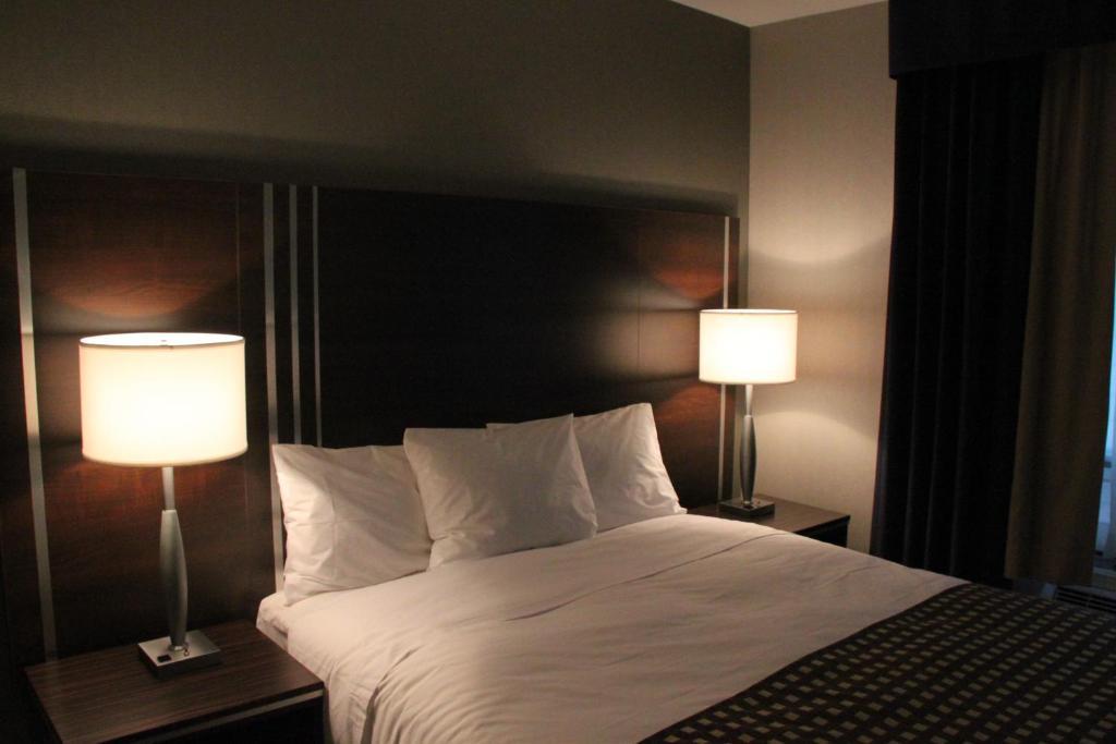 Comfort Inn Toronto City Centre Екстер'єр фото